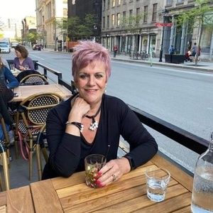 Meet your Posher, Diane